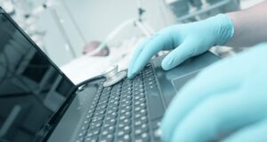 Investigan A Enfermera De Lautaro Por Divulgar Y Revisar Más De 800 Veces Ficha Clínica De Actual Pareja De Su Ex