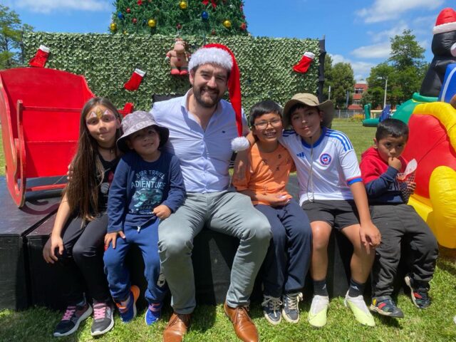 Gobierno Regional Reunió A Más De Mil Niños De La Región Para Celebrar Una Mágica Navidad En El Pabellón Araucanía