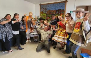 Municipio Entrega Subvención A Jóvenes Parejas Campeonas De Cueca De Pitrufquén