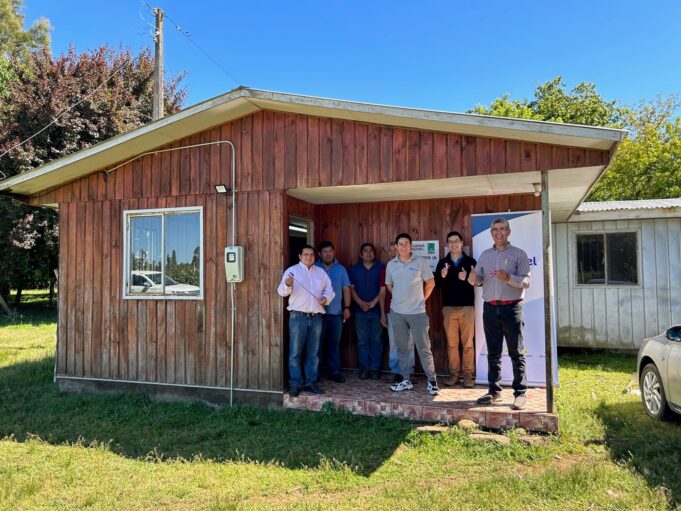 Frontel Conecta A La Red Eléctrica A Sede José María Saavedra De Freire