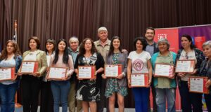 Mujeres De La Zona Lacustre de Villarrica Reciben Recursos Para Mejorar Sus Emprendimientos