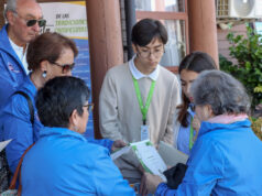 Guías Turísticos Senior De Villarrica Reciben Equipamiento Y Cursos Para Su Labor