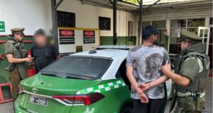 Detienen A Dos Sujetos Que Robaron Celular Frente A Comisaría En Pucón