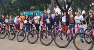 Gore Araucanía Inició Entrega De 700 Bicicletas A Mujeres Beneficiadas Del Programa “En Bicicleta Por Malleco”