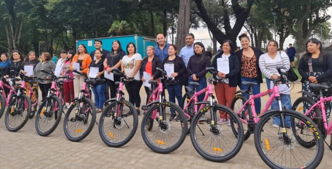 Gore Araucanía Inició Entrega De 700 Bicicletas A Mujeres Beneficiadas Del Programa “En Bicicleta Por Malleco”