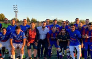 Club Deportivo Villa Maipo De Temuco Cuenta Con Nueva Indumentaria Gracias Al Gobierno Regional