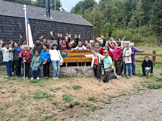 Personas Mayores De Pitrufquén Disfrutaron De Trekking En Parque Nacional Tolhuaca