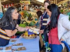 Ante Las Altas Temperaturas Promueven El Consumo De Agua, Frutas Y Verduras Junto A Una Alimentación Saludable En La Feria Pinto