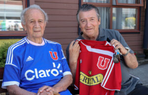 Villarrica Entregó Un Reconocimiento A Un DT Del “Ballet Azul” Hijo De La Zona Lacustre