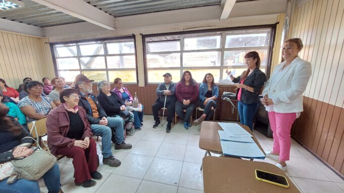 Alcaldesa Romero Y Municipio De Pitrufquén Concretan Subsidios Para La Casa Propia A 37 Familias Del Sector Rural