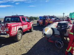 Intenso trabajo del Cuerpo de Bomberos de Temuco en búsqueda de menor desaparecido en Puerto Saavedra