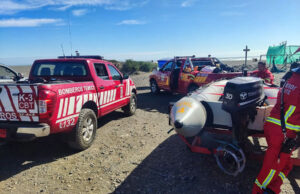 Intenso trabajo del Cuerpo de Bomberos de Temuco en búsqueda de menor desaparecido en Puerto Saavedra