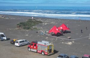 Joaquín Troncoso cumplió una semana desaparecido: adolescente de Freire que fue arrastrado por las olas del mar