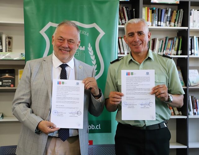 Gendarmería firma importante convenio con la universidad de La Frontera en La Araucanía