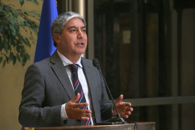 Año legislativo: Diputado Henry Leal pide al Gobierno priorizar proyectos en seguridad, reactivación económica y pensiones