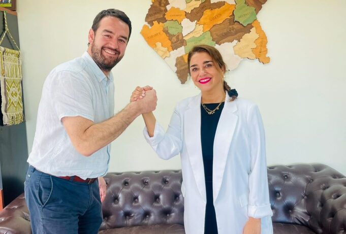 Concejal Claudia Peñailillo apoyará a Luciano Rivas para la reelección como gobernador regional