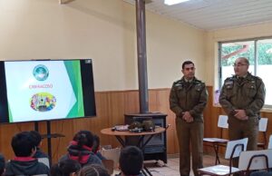 Carabineros de Pitrufquén refuerzan trabajo preventivo con charlas sobre bullying y ciberacoso en establecimientos educacionales