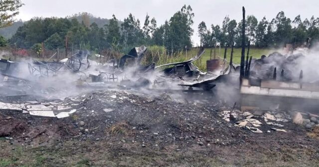 Incendio destruyó por completo una vivienda en sector rural de Pitrufquén
