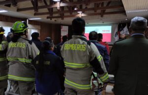 Bomberos de Freire contará con nueva unidad traída desde Alemania: Empresa Agrotop financió el traslado