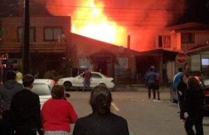 Voraz incendio de una vivienda dejó una persona fallecida en Villarrica