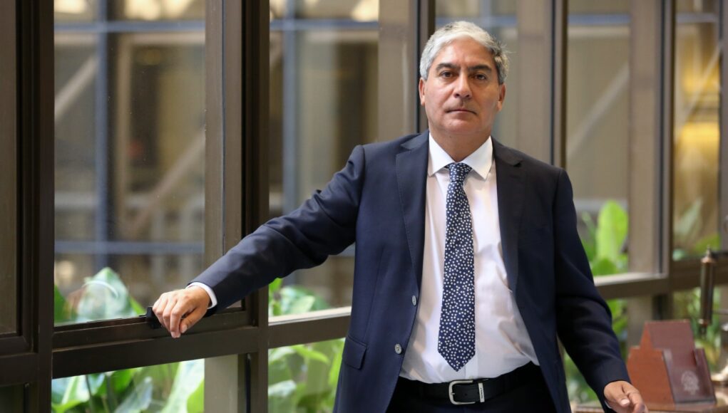 Diputado Leal exige tramitar proyecto que reduce el Impuesto Específico a los Combustibles luego que bencinas alcanzaran “precios históricos”