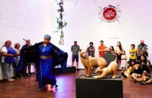 En Villarrica exponen esculturas cerámicas representativas de animales silvestres