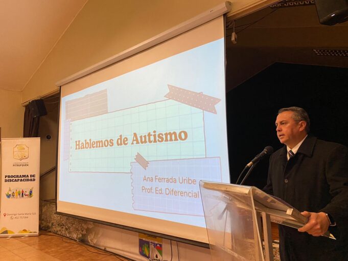 Exitoso Conversatorio «Hablemos de Autismo» realizó el Municipio de Pitrufquén