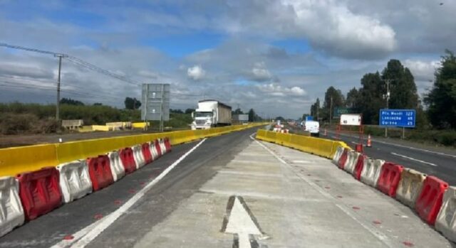 Con desvío bidireccional comienza la demolición del puente Huilquilco Poniente en Quepe