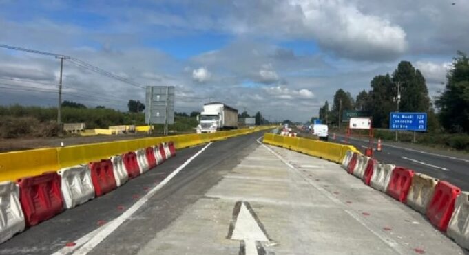 Con desvío bidireccional comienza la demolición del puente Huilquilco Poniente en Quepe