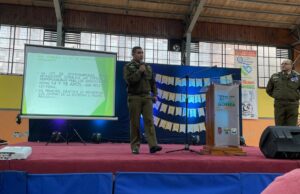 Carabineros de Oficina de Integración Comunitaria de Pitrufquén participa en congreso de prevención y seguridad Escolar Gorbea 2024