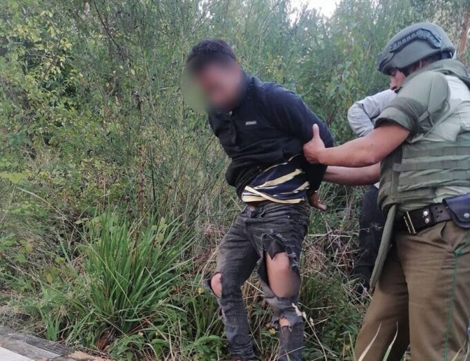 Detienen a pareja por robo en sectores rurales de Carahue: uno de ellos registra 44 reiteraciones y apoyo de vecinos fue clave para su captura