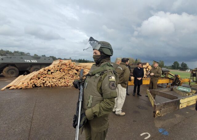Carabineros desbarata “empresa” de sustracción de madera en Collipulli: era comercializada en región metropolitana y O’Higgins