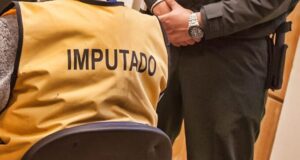 En prisión preventiva quedan cuatro personas en Villarrica que robaban especies desde el interior de vehículos