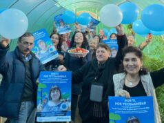 Junta de vecinos de Loncoche cosecha y vende productos con aporte de Aguas Araucanía