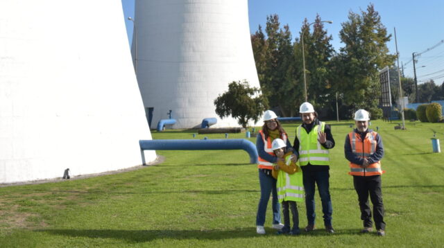 Niño temuquense cumple su sueño de visitar las copas de Aguas Araucanía