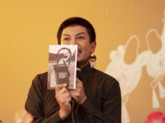 Profesor del Liceo Bicentenario Ciencias y Humanidades de Pitrufquén lanzó su primer libro poético «La cruel infancia de mi espejo»