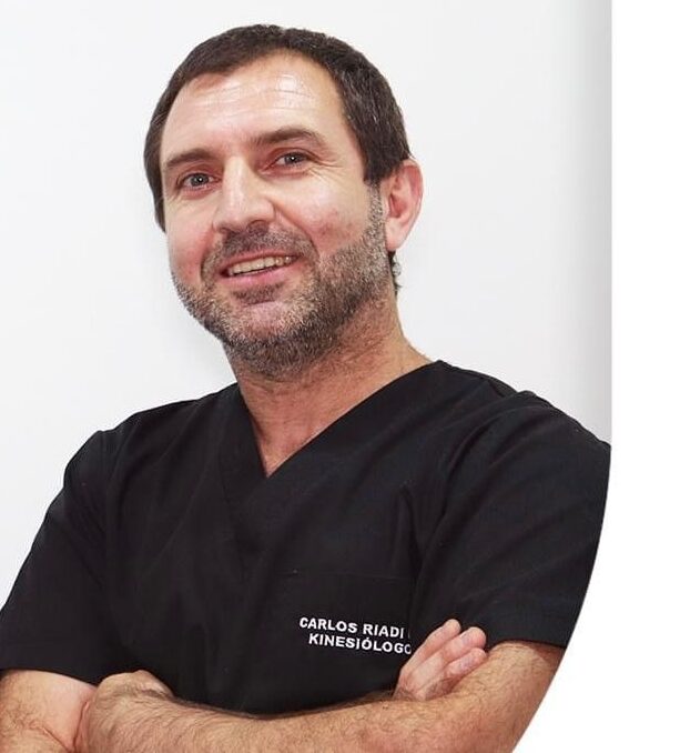 Kinesiólogo Carlos Riadi es condenado por abuso sexual a pacientes en centro médico ICOS de Temuco