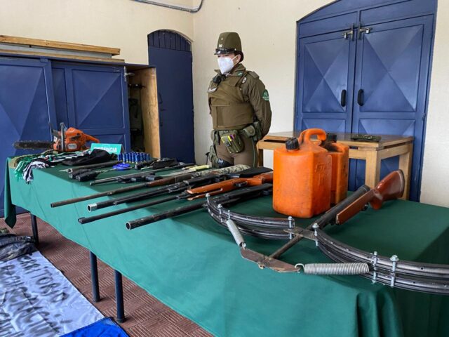 Procedimiento por matadero clandestino deja al descubierto gran cantidad de armas y munición en Angol