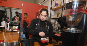Sabor y aroma: emprendimientos liderarán la fiesta del café en el estadio Germán Becker de Temuco
