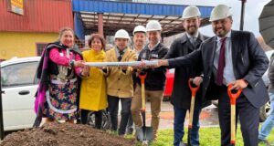 Gobernador Rivas dio el vamos al proyecto de reposición de la segunda etapa de la avenida Balmaceda en Loncoche