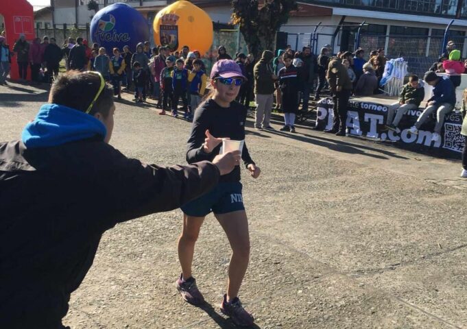 Hermanos de pitrufquén brillan en la Primera Copa Internacional De Marcha Atlética de Freire