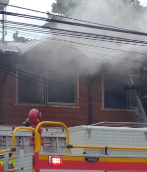 Incendios en Pitrufquén dejan al menos tres viviendas afectadas durante el fin de semana