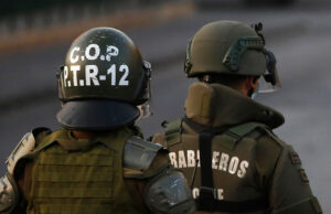 Absuelven a carabineros acusados de golpear y provocar lesiones a joven de 15 años en Gorbea