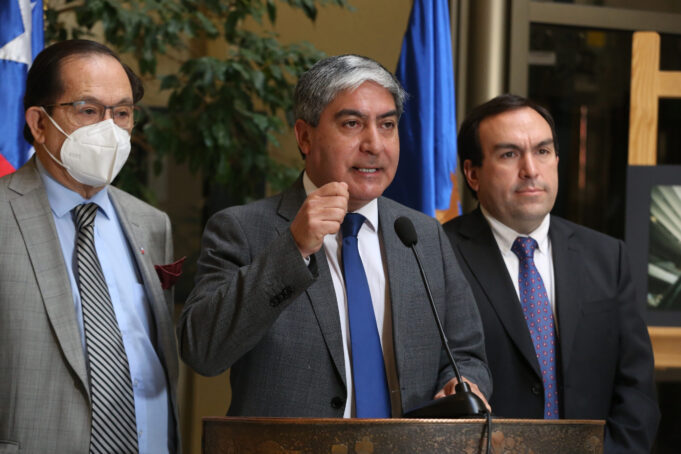 Diputado Henry Leal oficia al Minsal por demora de hasta seis meses en entrega de exámenes en Hospital de Carahue y otros recintos de la región