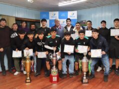 Villarrica homenajeó a sus subcampeones de Chile del fútbol juvenil masculino