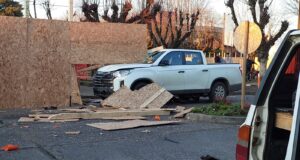 Accidente vehicular involucró a camioneta registrada a nombre del alcalde de Freire