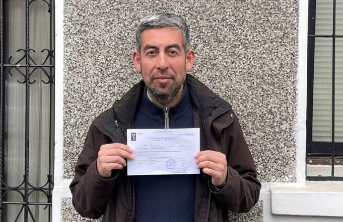 José Colihuil inscribió en el Servel su candidatura independiente para alcalde de Freire