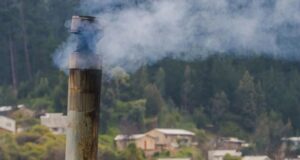 Bomberos de Villarrica y Aguas Araucanía se unen en campaña preventiva de incendios