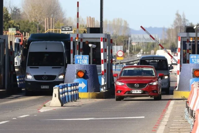 Llaman a hacer uso expedito en plazas de peaje de La Araucanía