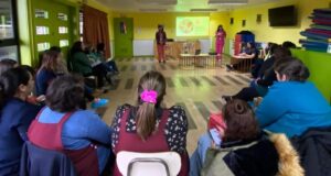 Sala de rehabilitación infanto – juvenil del Cesfam de Pitrufquén realiza capacitación sobre el autismo
